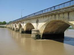 Book hotels and other accommodations near chateau du tailhas and chateau de sales today. Libourne Bridge Libourne Arveyres 1825 Structurae