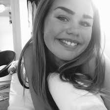 Michelle Kappel's Instagram, Twitter & Facebook