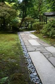 Unique Stone Path At Japanese Garden In Portland By Gardening In A Minute Via Flickr Japanese Garden Garden Fountain Roof Garden