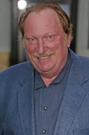 Ron Gold's Instagram, Twitter & Facebook