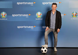 Jun 12, 2021 · nachrichten kompakt 19.07.2021 01:32 min. Em 2021 Finale Oliver Schmidt Kommentiert Italien England Im Zdf