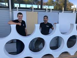 Systems and methods for producing silicone hydrogel contact lenses from a polymerizable composition. Cre Panel Beton Trifft Design Posts Facebook