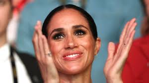 Messer- oder Säureangriff? Prinz Harry sorgt sich um Meghan