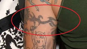 In 2004, paris hilton and fred durst dated. Fred Durst S 24 Tattoos Their Meanings Body Art Guru