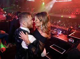 The eighth was a big round for alvarez, who did little damage to saunders on several occasions and came back less. Who Is Fernanda Gomez Girlfriend Of World Boxing Champ Canelo Alvarez