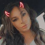 Alisa Hooper's Instagram, Twitter & Facebook