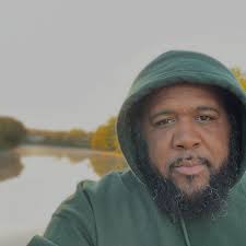 You're never alone. We will get you to the closing table and go above and  beyond. DM me for a free homebuyers guide. Julius Elmore- Keller Williams  Coastal Virginia 757-235-7313 JuliusElmore@KW.Com