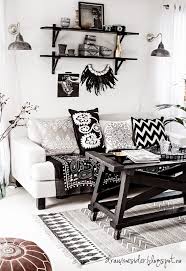 Black And White Bohemian Living Room Elements 1 Eclectic Furnishings Contemporary Industria Boho Living Room Minimalist Living Room Boho Chic Living Room