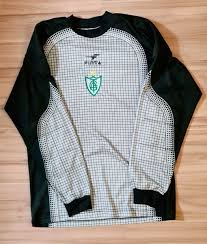 O tricolor venceu a segunda partida seguida e manteve os 100% de aproveitamento na competição. Camisa De Goleiro Do America Mg Anos 2000 Camisa Masculina Finta Usado 49296445 Enjoei