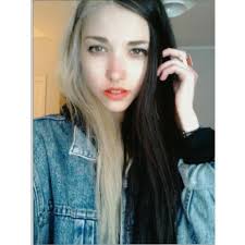 Many people who experience hair loss determine that hair restoration is for them. Cruella Hair Half Black Half White This Is So Cute Half Colored Hair Split Hair Multicolored Hair