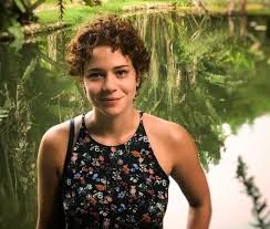 5 ft 7 in / 170 cm, weight: Leandra Leal Trabalha Na Criacao Da Serie A Vida Pela Frente Patricia Kogut O Globo