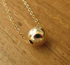 Collier en or, collier boule, collier de perle, collier minimaliste,  collier boule remplie d'or, collier de dot, collier de demoiselle d'honneur 
