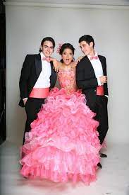 Check spelling or type a new query. Alejandro Speitzer Samadhi Y Adriano Zendejas En Shooting De Disenos Jose Luis Ortega Pa Fotografia De Quinceanera Fotos De Quinceaneras Quinceanera Dresses