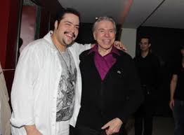 Maybe you would like to learn more about one of these? Bahia Noticias Holofote Noticia Silvio Santos Quer Tirar Tiago Abravanel Da Rede Globo 12 03 2013