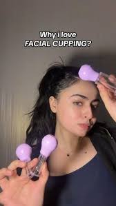 Elle Dixon (ellekdixon)