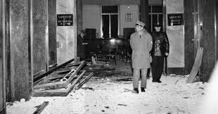 Era il 12 dicembre del 1969, periodo in cui le forti tensioni sociali e politiche stavano iniziando a sfociare in manifestazioni sempre più gravi, con diversi scontri anche tra le forze. Strage Di Piazza Fontana Nessun Mistero Cinquant Anni Dopo Conosciamo I Colpevoli L Inchiesta Su Fqmillennium Di Ottobre Il Fatto Quotidiano