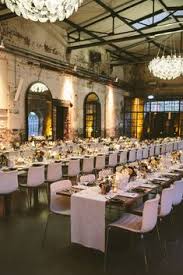 Noch heute prägt die ehemalige abteikirche st. 100 Hochzeitslocations Koln Rhein Erft Kreis Kreis Duren Aachen Euskirchen Ideen Hochzeitslocation Hochzeit Hochzeit Location