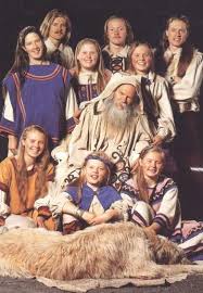 The patriarch of the family, daniel kelly sr., has been described as a grizzled, ageing druid aesthetic, but. Tv Tipp Vorfahren Gesucht Myheritage Blog