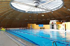 La piscine tournesol de lingolsheim est un piscine couverte découvrable avec un bassin de 25 m x 10 m, soit 4 lignes d'eau. Piscine Tournesol A Tarbes Horaires Tarifs Et Telephone Guide Piscine Fr