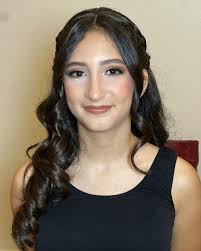 Daisy Sierra Makeup Artist