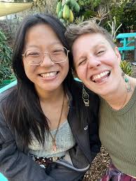 Female roommate wanted in Westminster Heights near Gulfport