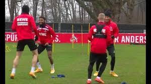 Fc köln würde in diesem winter keinen topstürmer ohne. Emmanuel Dennis Und Max Meyer Legen Beim 1 Fc Koln Los Youtube