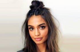 Reductress » Fair Housing Advocate? This Woman Doesn't Sing Along to  Benny's Parts in 'Rent'