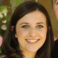 Emma Groves's Instagram, Twitter & Facebook