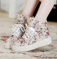 Tokeo la picha la girls sneakers