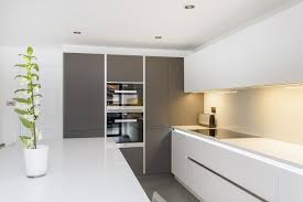 32 Schon Nolte Kuche Quarzgrau Modern Kitchen Colours Modern Kitchen Wall Decor Modern Kitchen