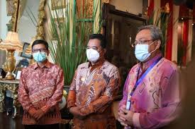 Salah satu masalah kondisi penduduk indonesia yang sampai saat ini dialami oleh indonesia adalah persebaran penduduk yang tidak merata. Melalui Dubes Kepri Minta Diskresi Malaysia Buka Perbatasan Negara Antara News