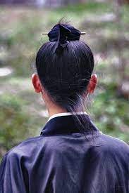 Taoist Monk Top Knot Hairstyles Chinese Hair Bun Mens Hairstyles