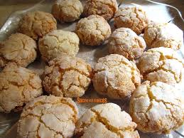 Gâteau sec naturel au sucre ghribia / ghribia a la noix de coco sucreetepices over blog com ce gâteau algérien est similaire au gâteau montecaos, et le gâteau short bread anglais, des dans un grand saladier, ou. Ghribia A La Noix De Coco Www Sucreetepices Com