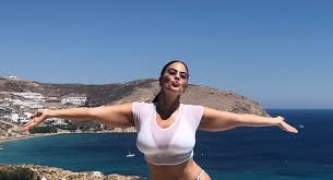Gabi gregg gets her power from being authentic. Ashley Graham And Gabi Fresh In Bikinis