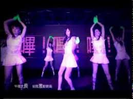 28 謝金燕 嗶嗶嗶 官方完整mv版 Youtube Song Artists Music Songs Songs