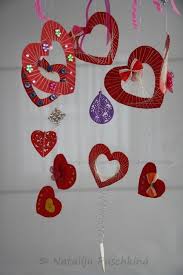 Gratis Mobile Basteln Herz Motiv Freebook Diy Basteln Basteln Anleitung Valentinstag Basteln