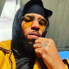 DeVon Lynch (@devonlynchofficial) • Instagram photos and videos