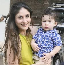 Последние твиты от saif ali khan (@thesaifalikhan). 10 Potret Cerianya Keluarga Kareena Kapoor Dan Saif Ali Khan Harmonis