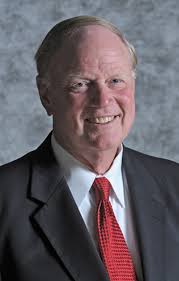 3 to join Hall of Distinguished Alumni