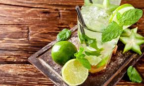 Maybe you would like to learn more about one of these? Hugo Il Fresco Aperitivo Altoatesino Www Stile It
