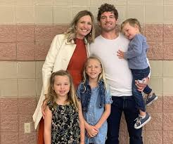 Ben askren's wife responds to jake paul calling her 'thicc:' 'i don't know what that means'. Fouqvcg W V9ym