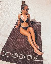 Píše se o ní jako o nové superhvězdě českého sportu. Tenhle Zadek Jde Do Televize Sexy Barbora To Rozjede V Reality Show Influenceru Expres Cz