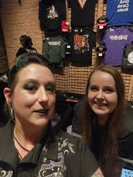 I know where Shawn Dauphin hot Hoover spots are now. LOL