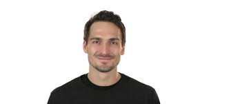 If mats hummels take up this kind of profession, it would not be surprising that mats hummels would spend mats hummels's time and money in furthering some humanitarian work. Mats Hummels Hilft Kindern In Not Duda News