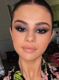 31 Makeup Looks Anyone Can Copy In October Purple Smokey Eye Makeup Selena Gomez Makeup Celebrity Makeup Looks