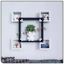 Memilih bingkai metalic sebagai hiasan dinding merupakan pilihan yang dapat kamu pilih dengan memasukan bebearapa foto klasik, seperti potret lanscape kota untuk di tempatkan didalam bingkai logam tersebut. Fazion Rak Dinding Tempel Minimalis Hiasan Rumah Dekorasi Dinding Tempat Penyimpanan Serbaguna Lazada Indonesia