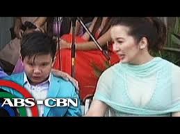 Kris together with son son bimby (baby james), she gave away some dalaw dvd. Kris Bimby Emotional At Yaya Gerbel S Wedding Youtube