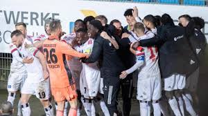 Der hsv siegt im topspiel der 2. Xvdzbkag Xly6m
