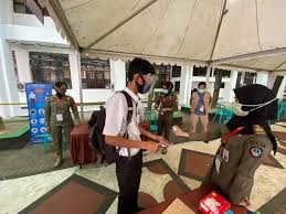 Check spelling or type a new query. Satpol Pp Sulsel Kawal Ketat Penerapan Protokol Kesehatan Saat Tes Cpns Pemprov Mediasulsel Com