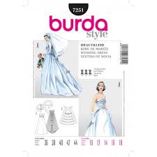 J'ai alors ressorti le patron de la robe 121 du magazine burda de novembre 2012 que j'avais utilisé pour réaliser cette jupe midi aux plis profonds, les le choix du tissu est primordial pour une tenue de mariée, il doit être antistatique (rien de pire qu'une robe qui colle aux jambes), ne pas (trop) se. Patron Robe Mariage 52 Remise Www Muminlerotomotiv Com Tr